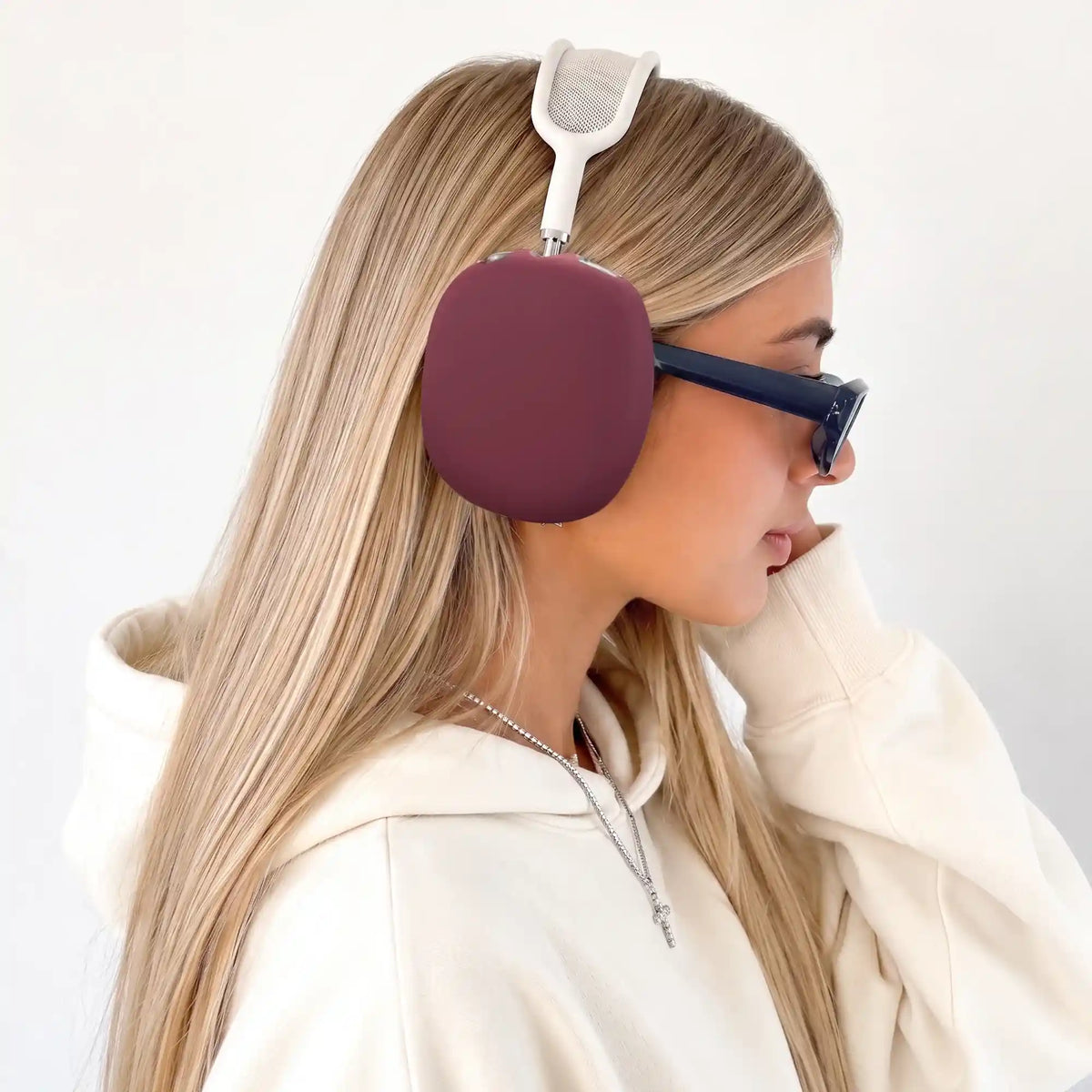 Burgundy AirPod Max Case